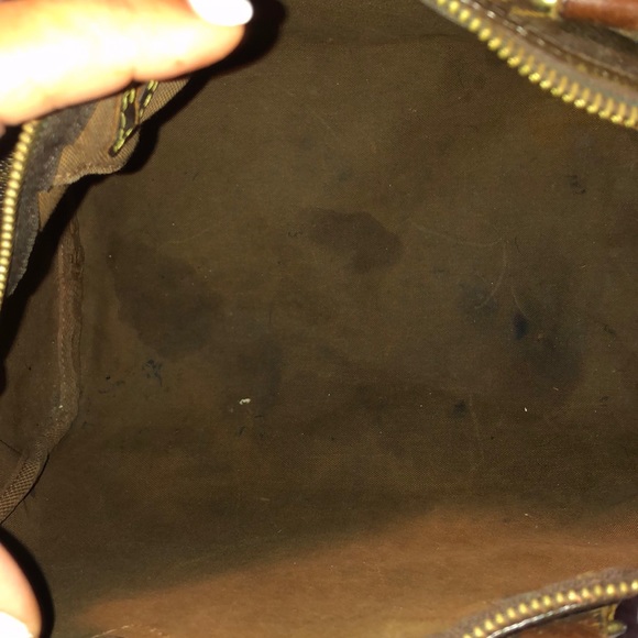 Vintage Louis Vuitton with lock - Picture 3 of 4